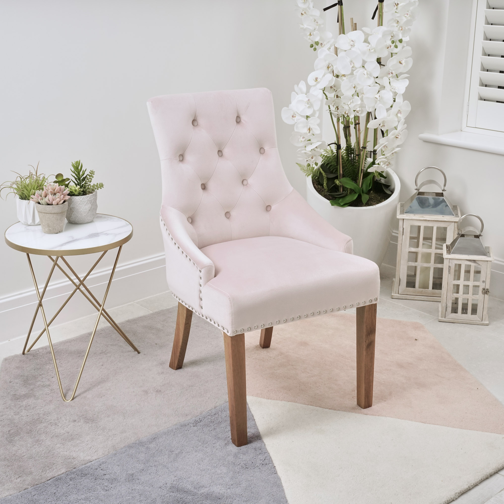 Chelsea Pink Brushed Velvet Upholstered Scoop Dining Chair – Oak Legs