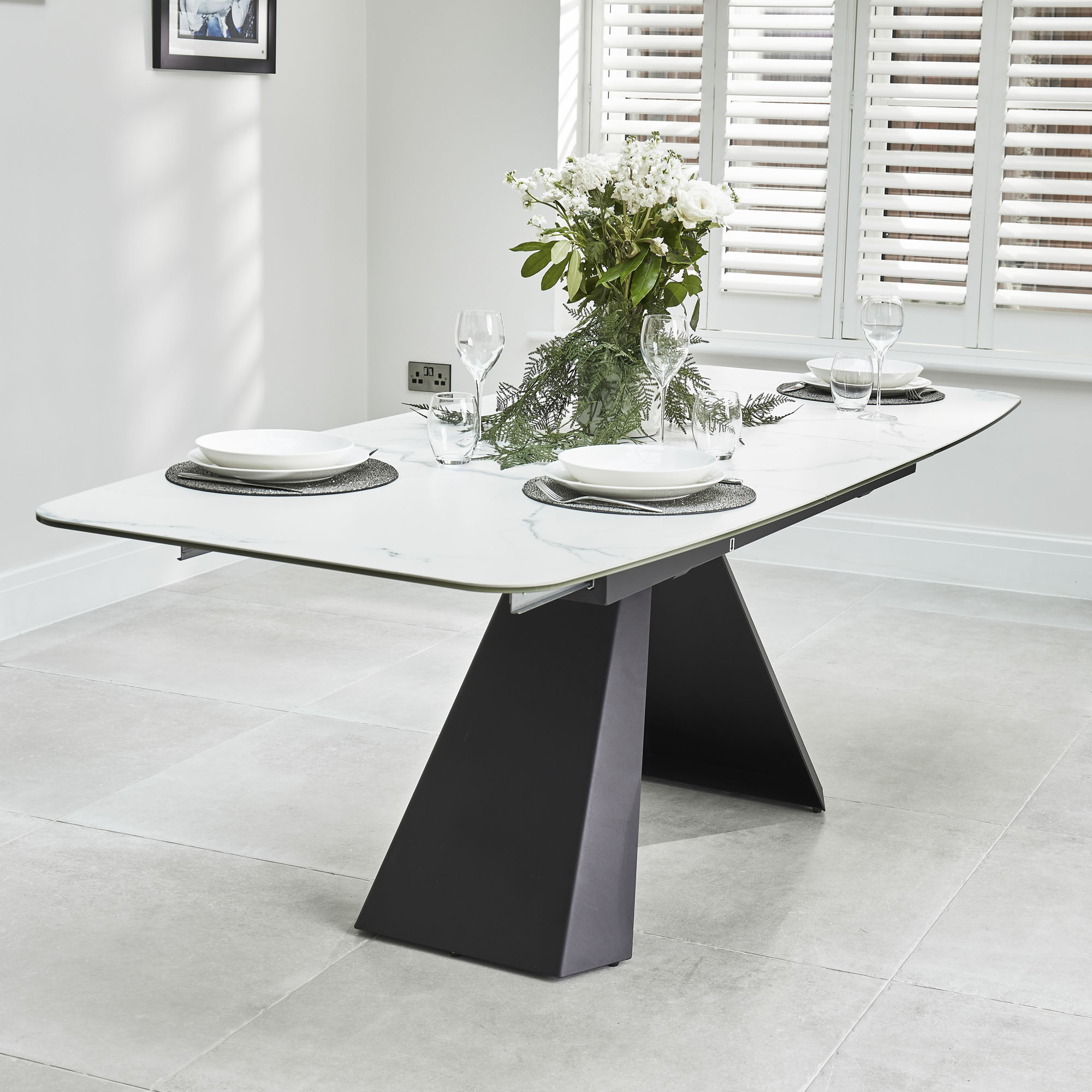 1.6m-2.1m – Casa White Ceramic Extending Dining Table