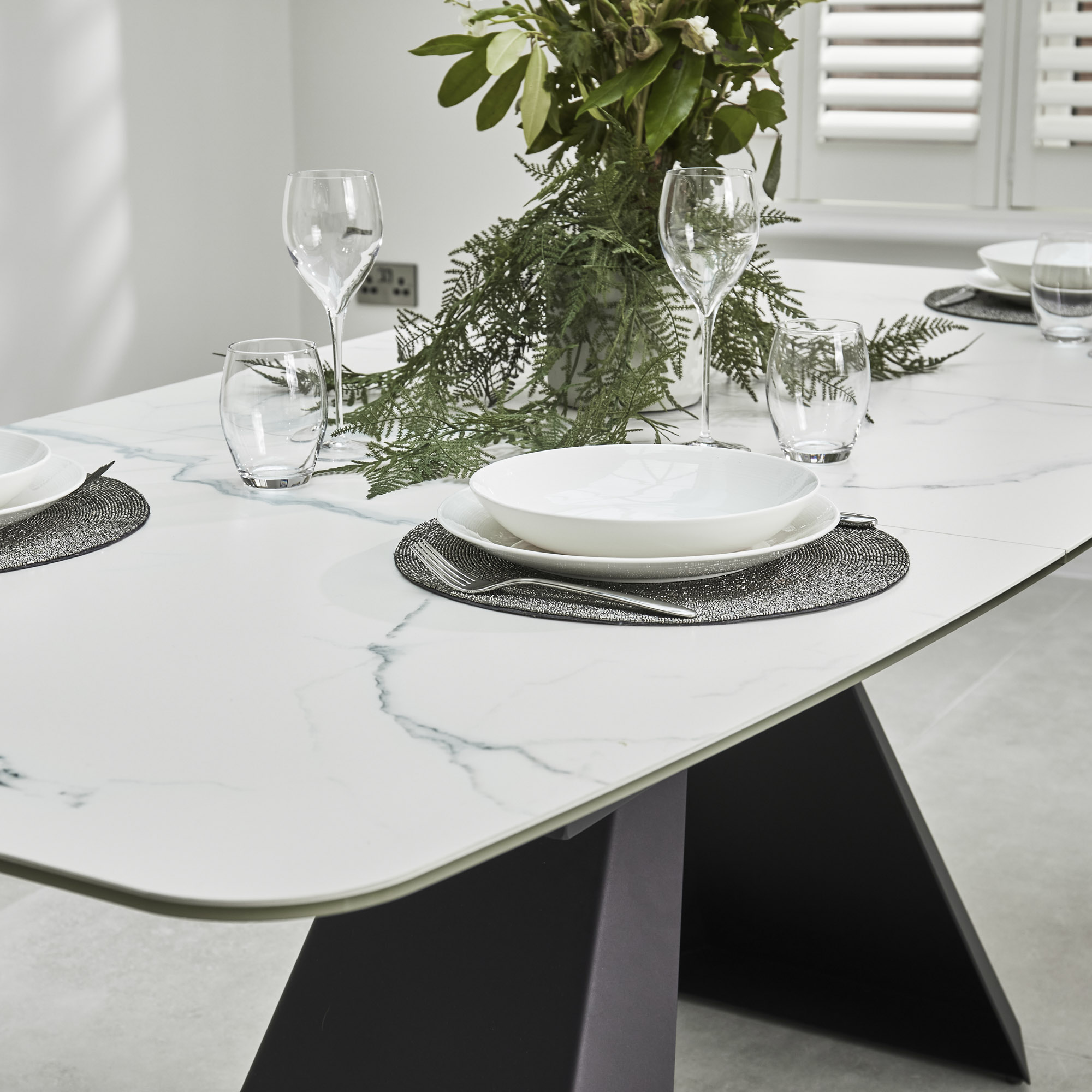 1.6m-2.1m – Casa White Ceramic Extending Dining Table