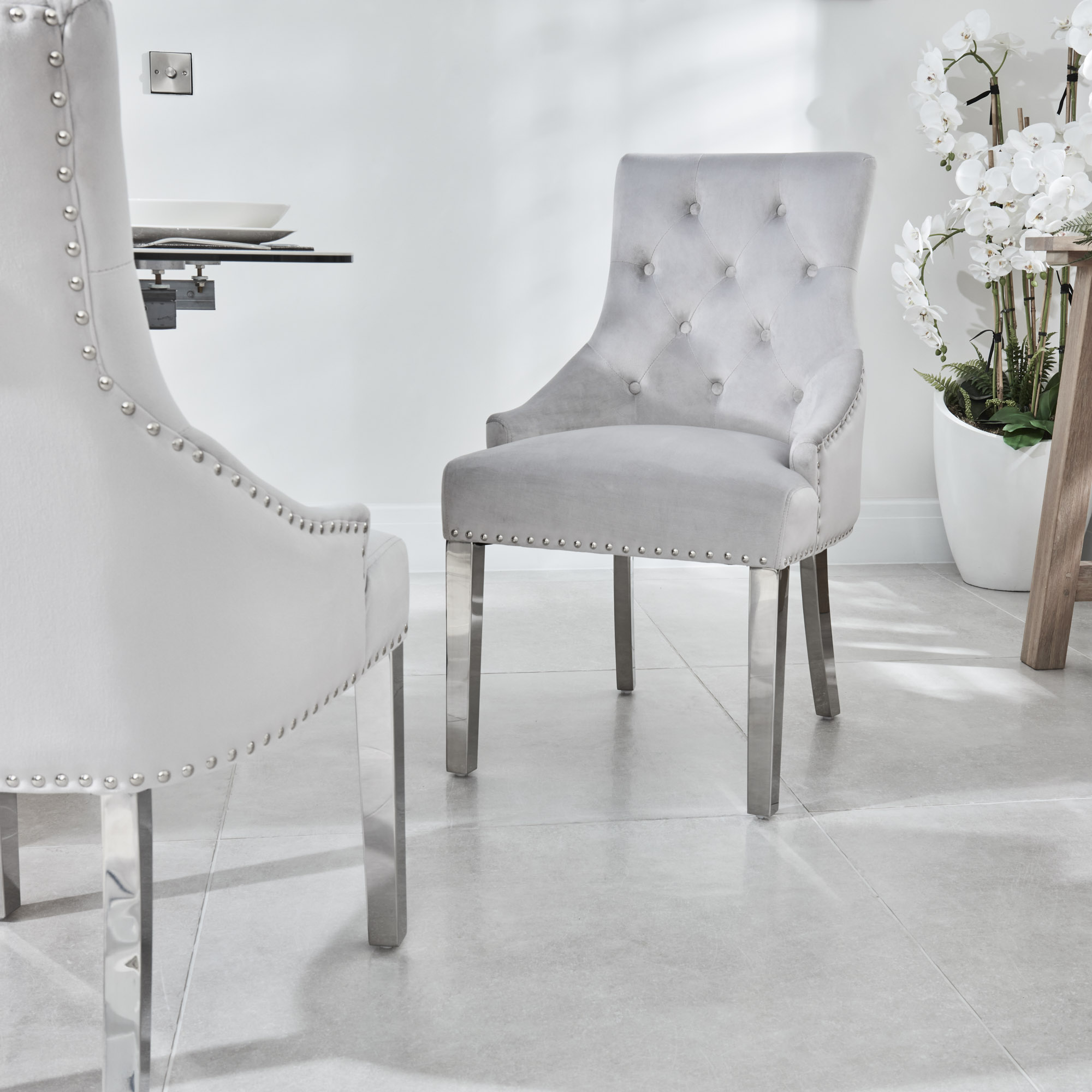 Set of 8 Luxury Chelsea Light Grey Brushed Velvet Scoop Back Dining Room Chair – Steel Legs