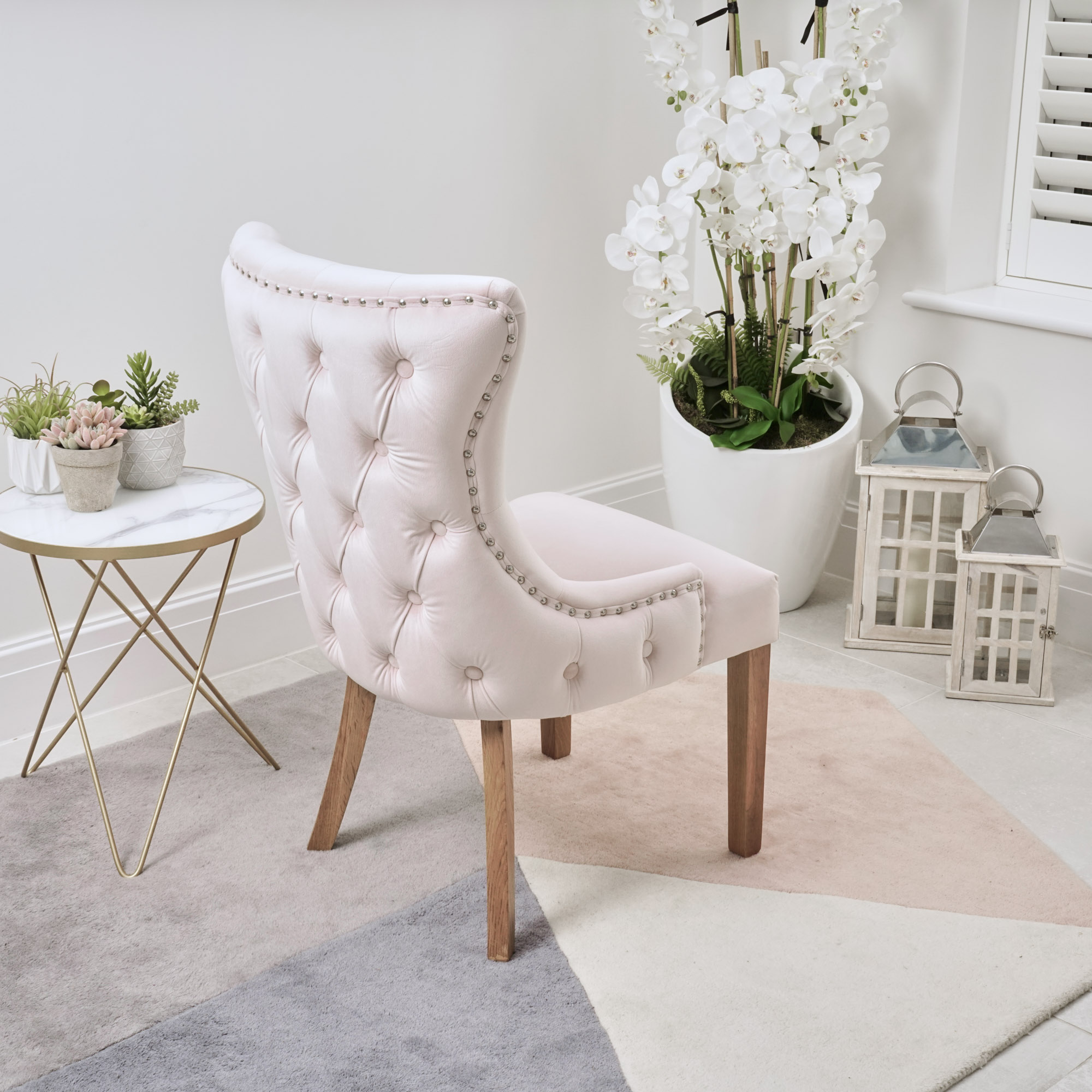 Knightsbridge Buttoned Pink Brushed Velvet Dining Chair – Oak Legs