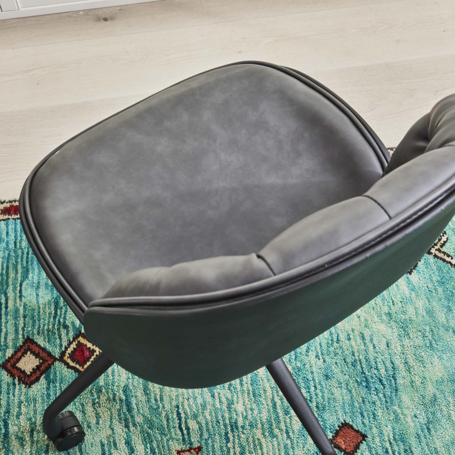 Thiago Grey Faux Leather Office Chair Grosvenor Furniture