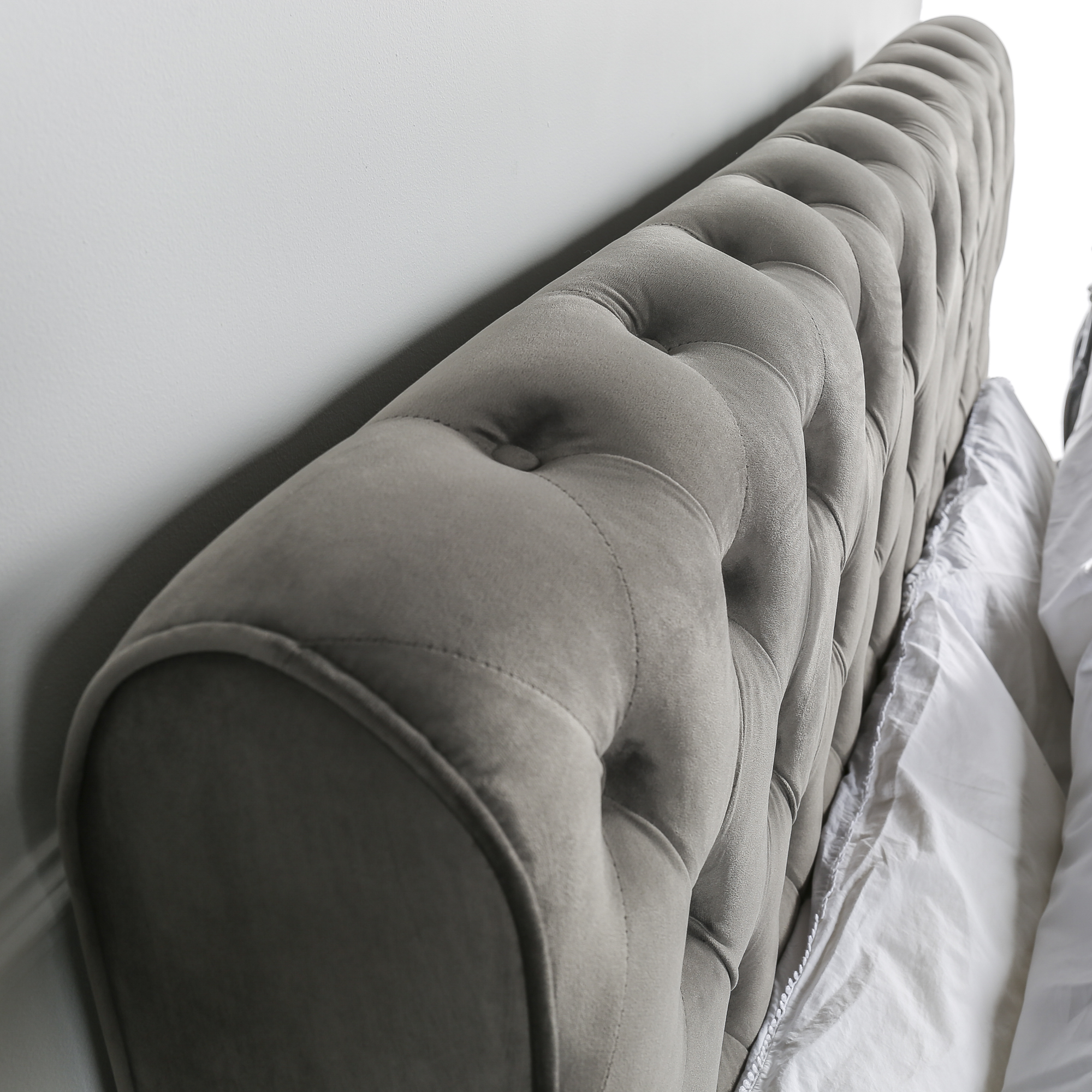 Luxurious Grey Velvet Chesterfield King Size Bed