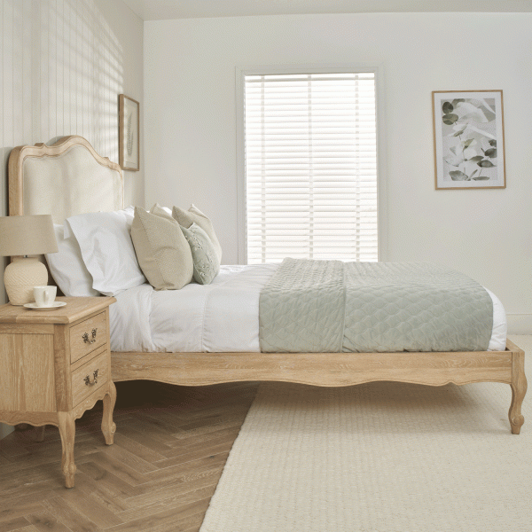 Clementine Whitewash Oak Upholstered Low Foot Board Bed – King