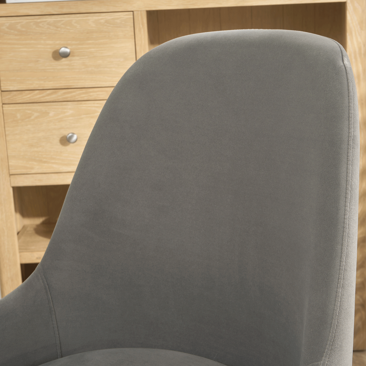 Isla Grey Velvet Dining Chair with Gold Tipped Feet - Image 3