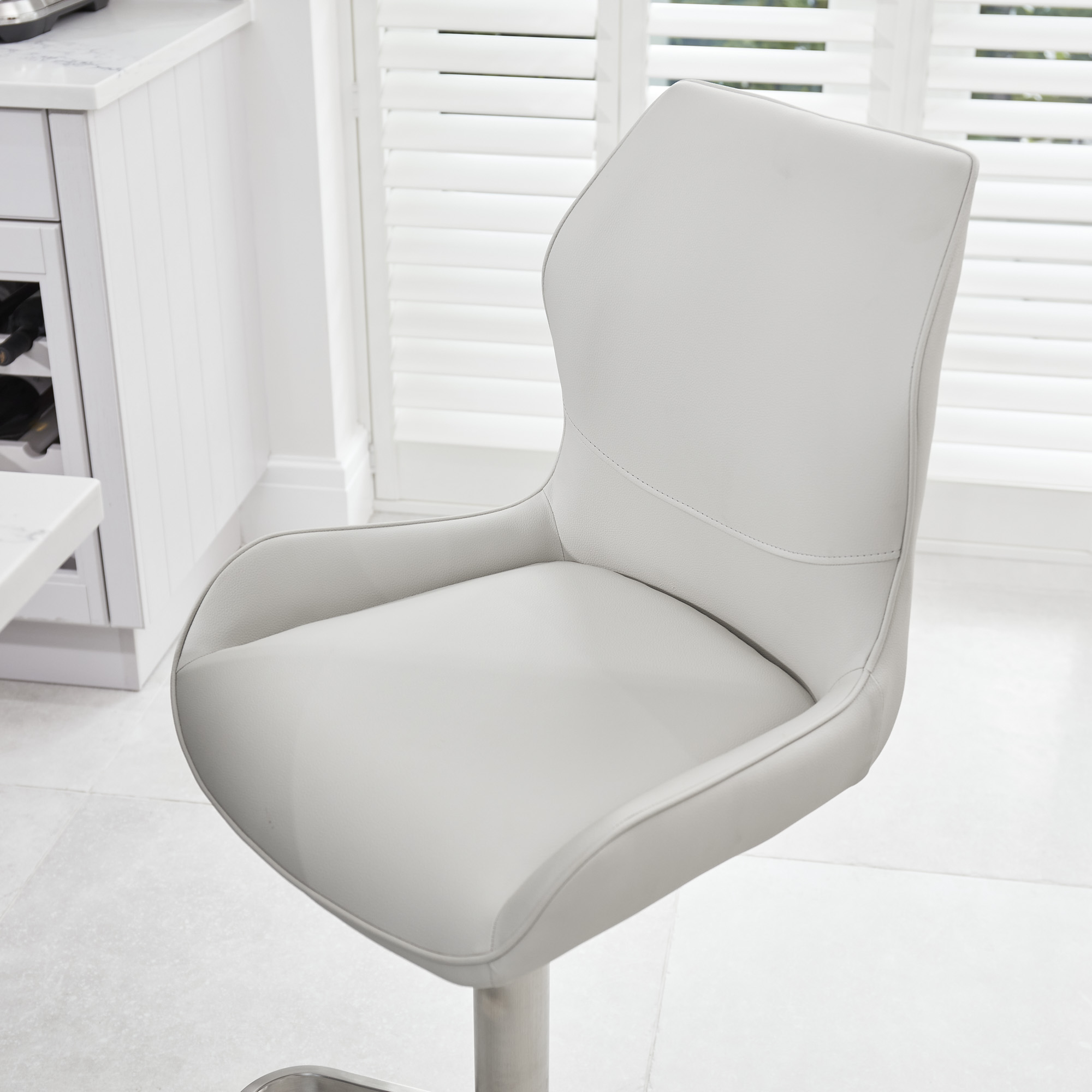 Virginia Brushed Steel Gas Lift Bar Stool in Stone Washed Beige Faux Leather