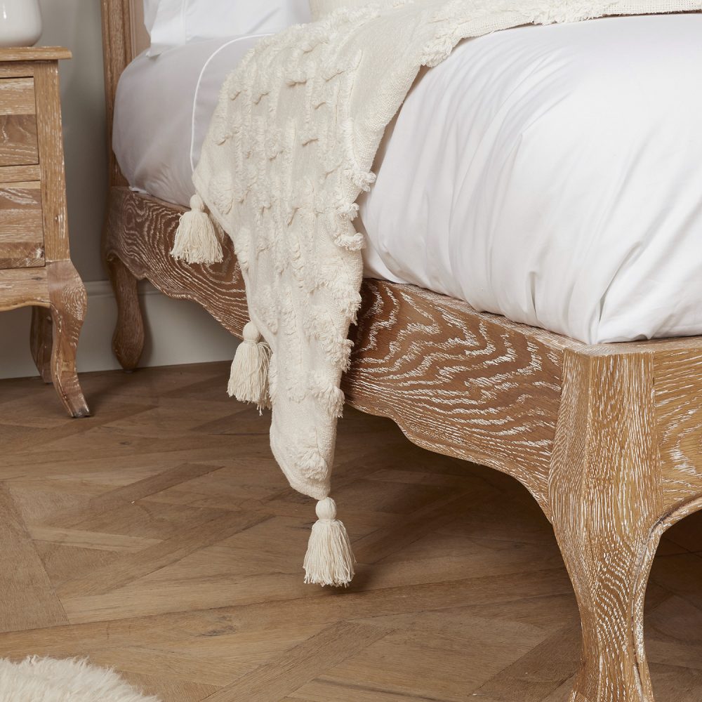 Eléa French Limed Oak Upholstered Button Back Low Foot Board Bed - King Size - Image 6