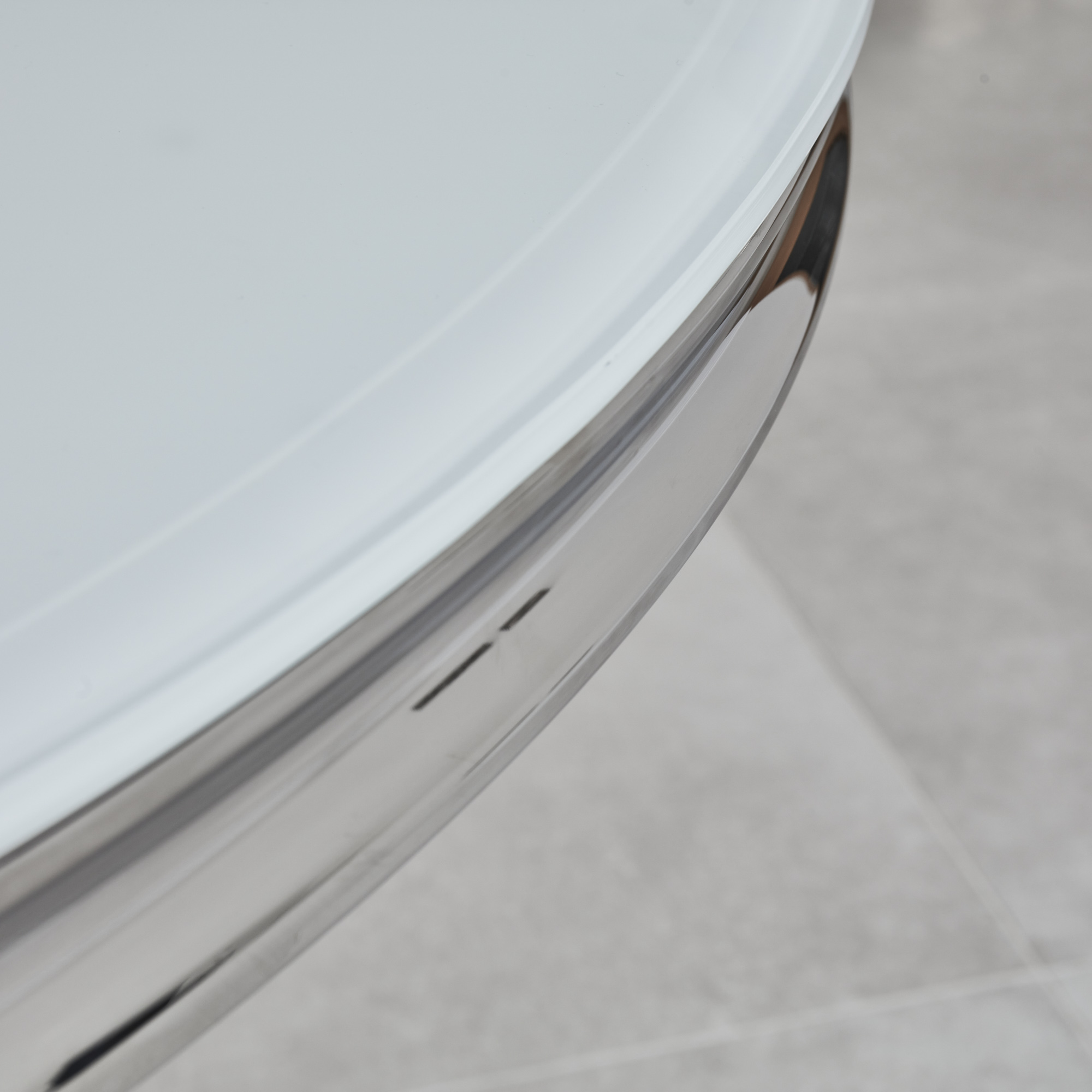 1.3m Round Glass Dining Table in White With Polished Steel Base