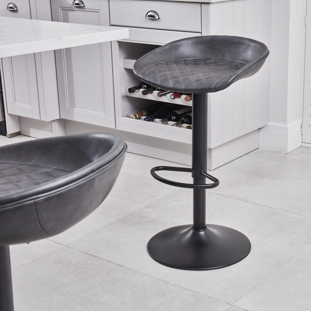 (Set of 2) Mateo Faux Grey Leather Kitchen/Bar Low Back Stool - Image 4