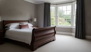 Read more about the article The Essential Guide to Luxury Bedroom Furniture: Creating Your Timeless Sanctuary
